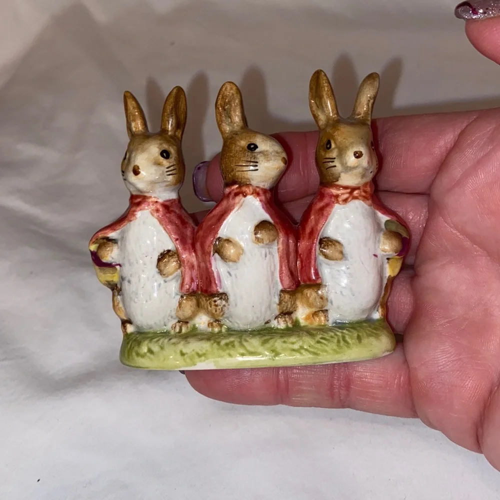 Vintage Like new Beatrix Potter Flopsy Mopsy And Cottontail Beswick Figurine_2